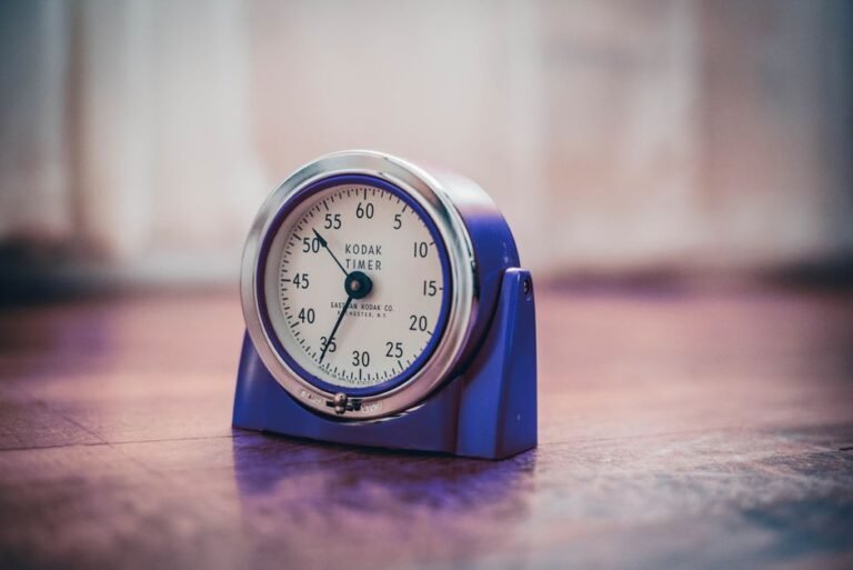 Automatizando o Tédio: Ferramentas Gratuitas para Poupar 60 Minutos do Seu Dia