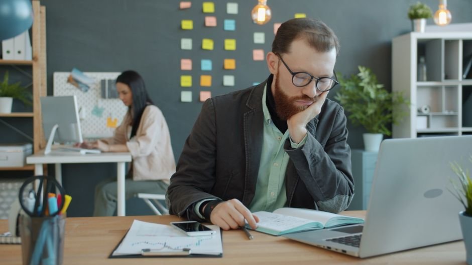 Estratégias Práticas para Combater a Procrastinação e Aumentar Seu Foco no Trabalho