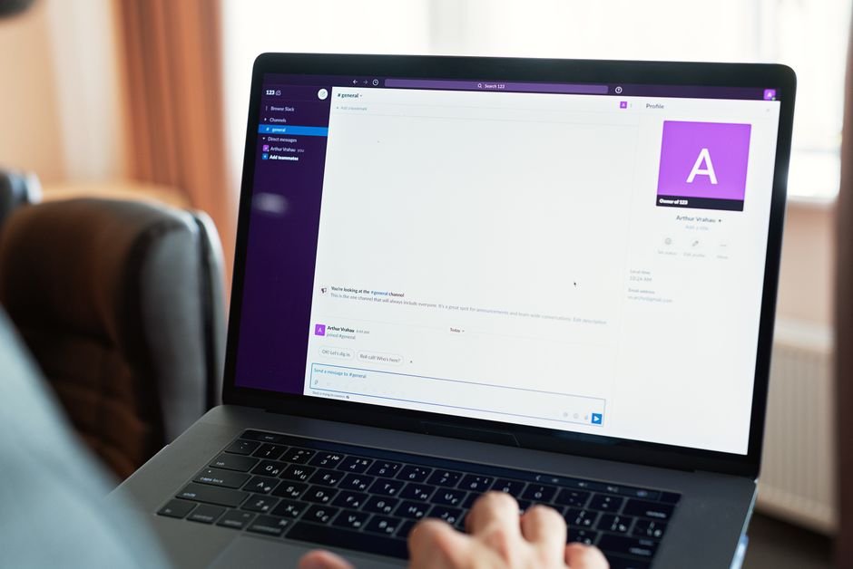 Como integrar Todoist, Google Agenda e Slack sem Zapier: passo a passo com automações nativas e webhooks em 30 minutos